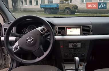 Седан Opel Vectra 2005 в Коростені