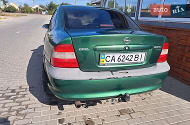 Седан Opel Vectra 1997 в Черкассах