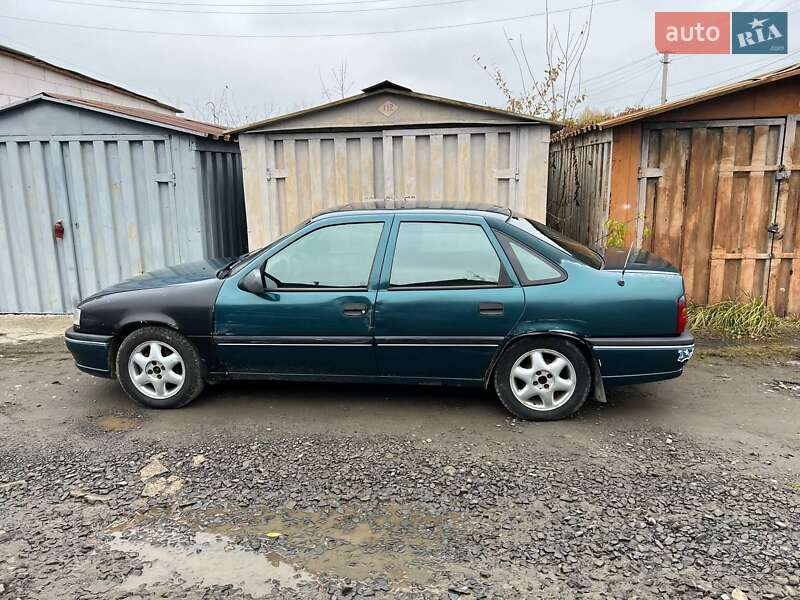 Седан Opel Vectra 1995 в Луцке фото 4 Седан Opel Vectra 1995 в Луцке