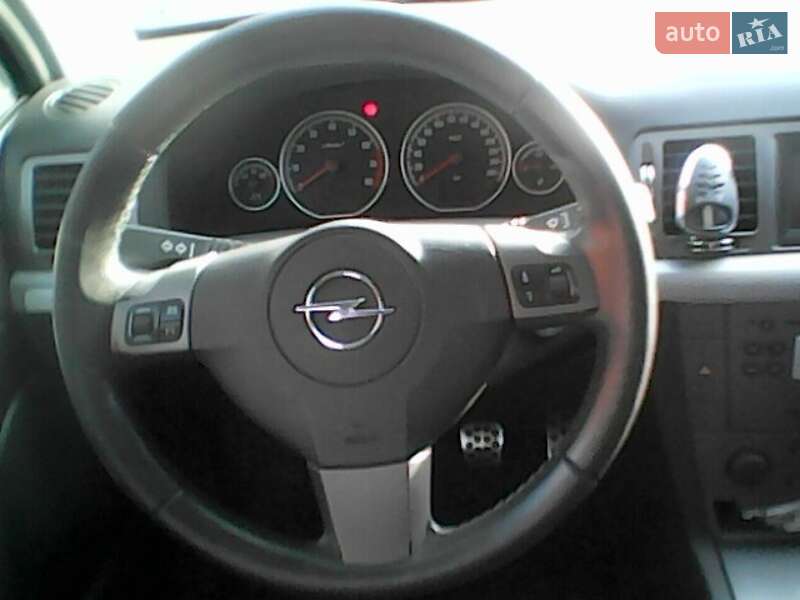 Седан Opel Vectra 2007 в Сумах