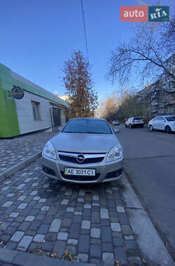 Седан Opel Vectra 2005 в Каменском