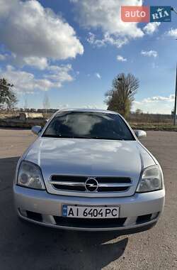 Седан Opel Vectra 2004 в Переяславе