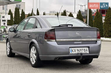 Лифтбек Opel Vectra 2003 в Киеве