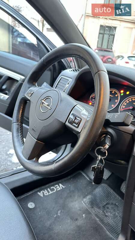 Седан Opel Vectra 2008 в Чернівцях