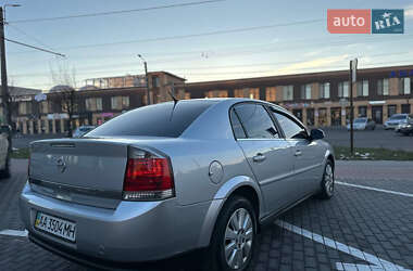 Седан Opel Vectra 2004 в Белой Церкви