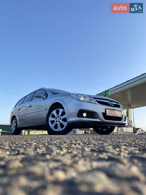 Універсал Opel Vectra 2007 в Ковелі