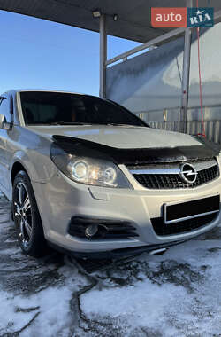 Седан Opel Vectra 2006 в Тульчине