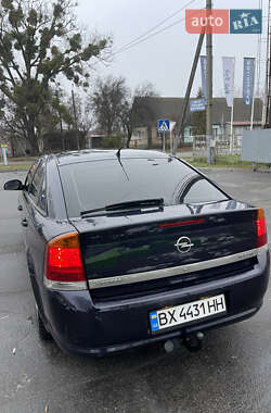 Лифтбек Opel Vectra 2006 в Лубнах