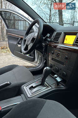 Универсал Opel Vectra 2004 в Киеве