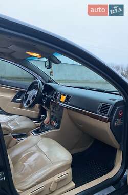 Седан Opel Vectra 2004 в 