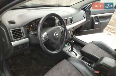 Седан Opel Vectra 2004 в Мостиске