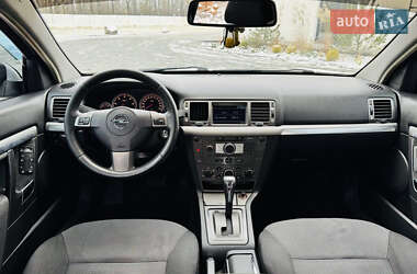 Ліфтбек Opel Vectra 2005 в Миколаєві