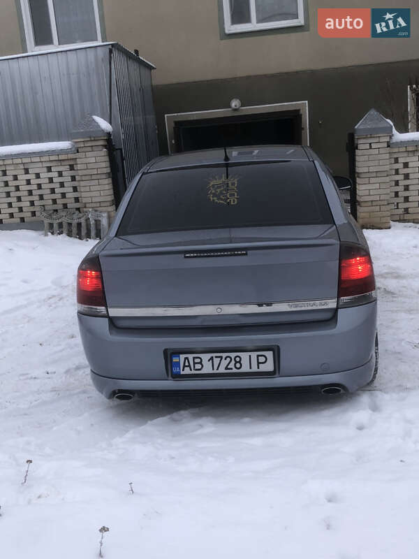 Седан Opel Vectra 2006 в Тульчине