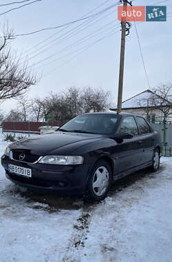 Седан Opel Vectra 1999 в Гайвороні