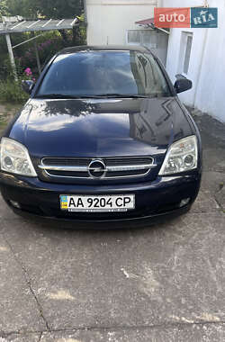 Седан Opel Vectra 2004 в 