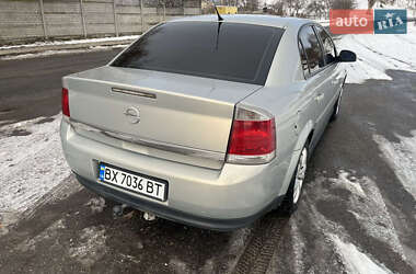 Седан Opel Vectra 2004 в Теофиполе