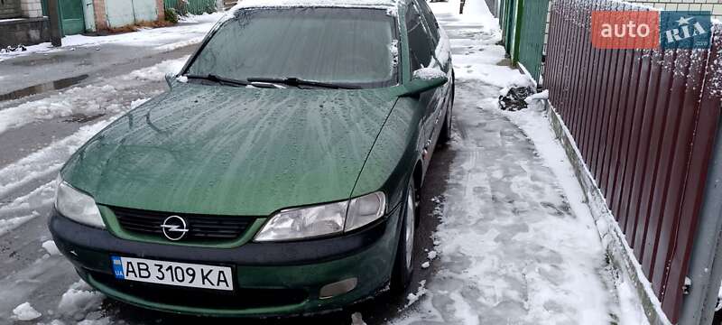 Седан Opel Vectra 1997 в Гнивани