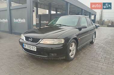 Ліфтбек Opel Vectra 2000 в Новому Бузі