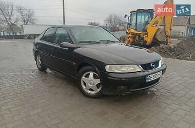 Ліфтбек Opel Vectra 2000 в Новому Бузі