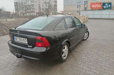 Ліфтбек Opel Vectra 2000 в Новому Бузі