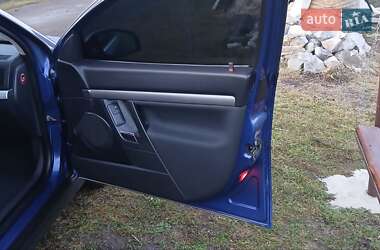 Седан Opel Vectra 2002 в 