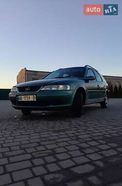 Універсал Opel Vectra 1999 в Іллінцях