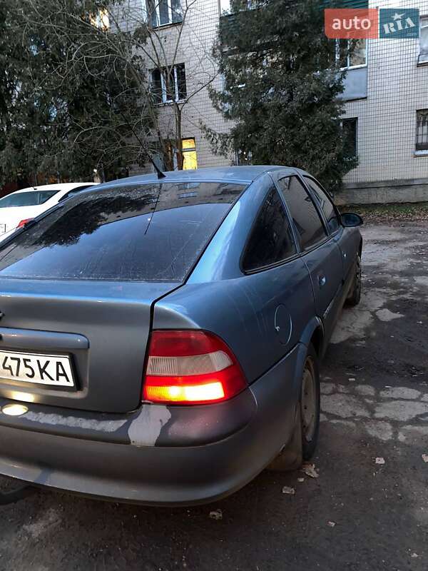 Седан Opel Vectra 1998 в Виннице