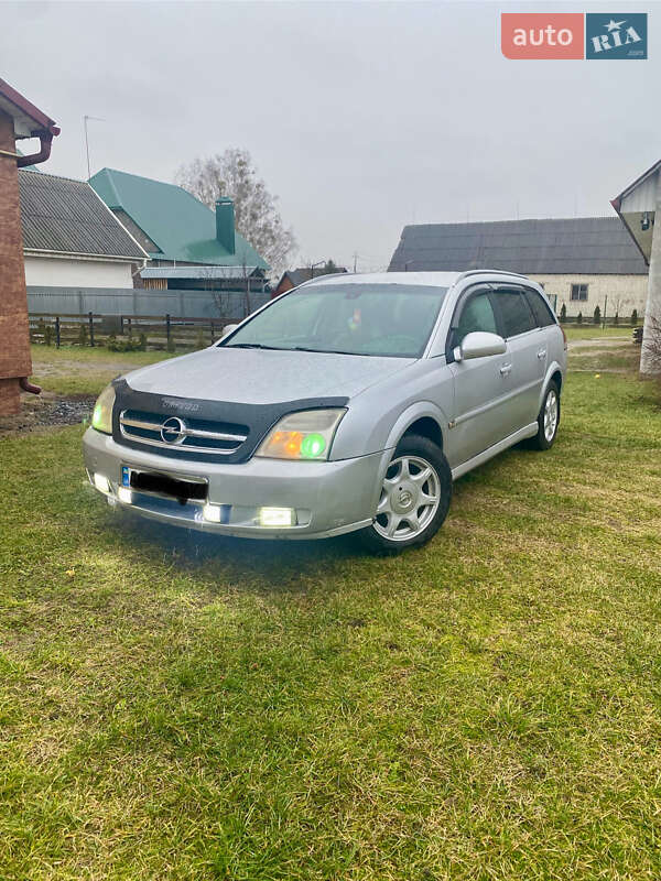 Універсал Opel Vectra 2003 в Камені-Каширському