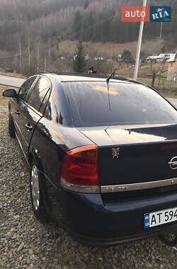 Седан Opel Vectra 2002 в Косове