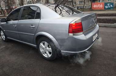 Седан Opel Vectra 2007 в Первомайске