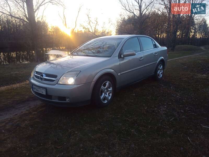 Седан Opel Vectra 2005 в Малине