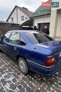 Седан Opel Vectra 1993 в 