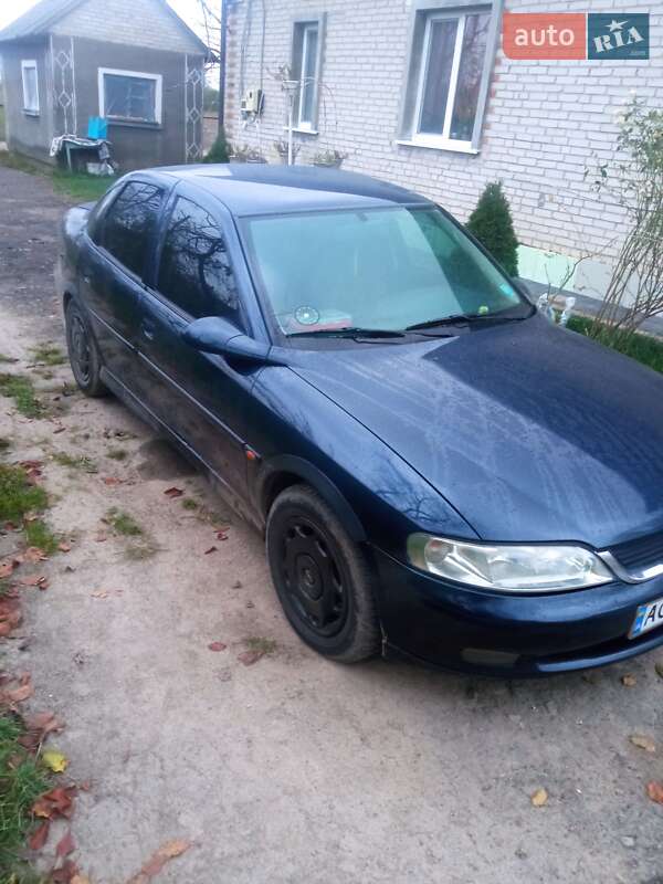 Седан Opel Vectra 2000 в Владимире фото 2 Седан Opel Vectra 2000 в Владимире