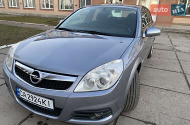 Седан Opel Vectra 2006 в Христинівці