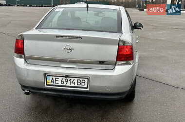 Седан Opel Vectra 2003 в Киеве