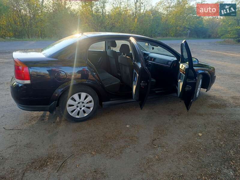 Седан Opel Vectra 2003 в Ватутіному