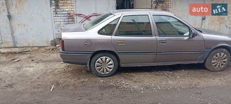 Седан Opel Vectra 1990 в Киеве фото 3 Седан Opel Vectra 1990 в Киеве