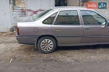 Седан Opel Vectra 1990 в Києві