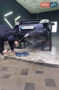 Седан Opel Vectra 2006 в 
