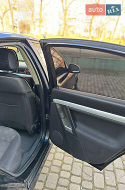 Лифтбек Opel Vectra 2003 в 