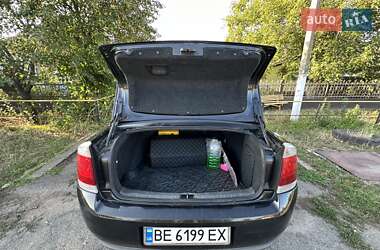 Седан Opel Vectra 2005 в 