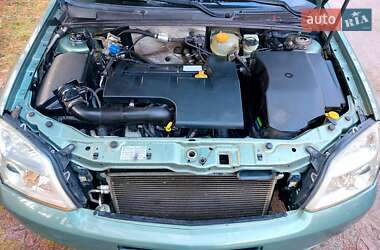 Седан Opel Vectra 2003 в 