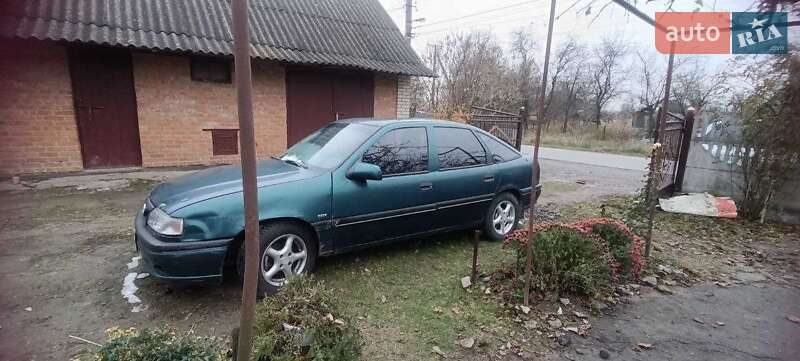 Лифтбек Opel Vectra 1995 в Виннице