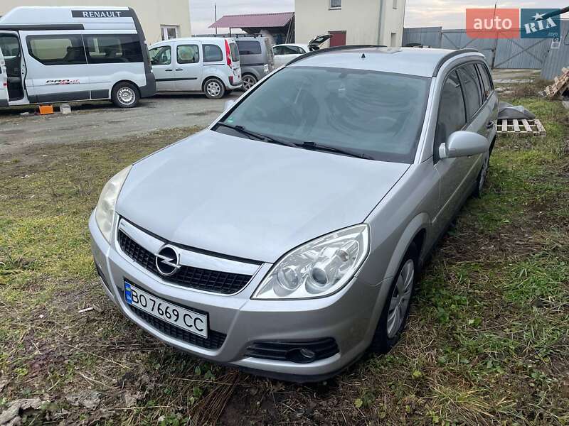 Универсал Opel Vectra 2008 в Тернополе