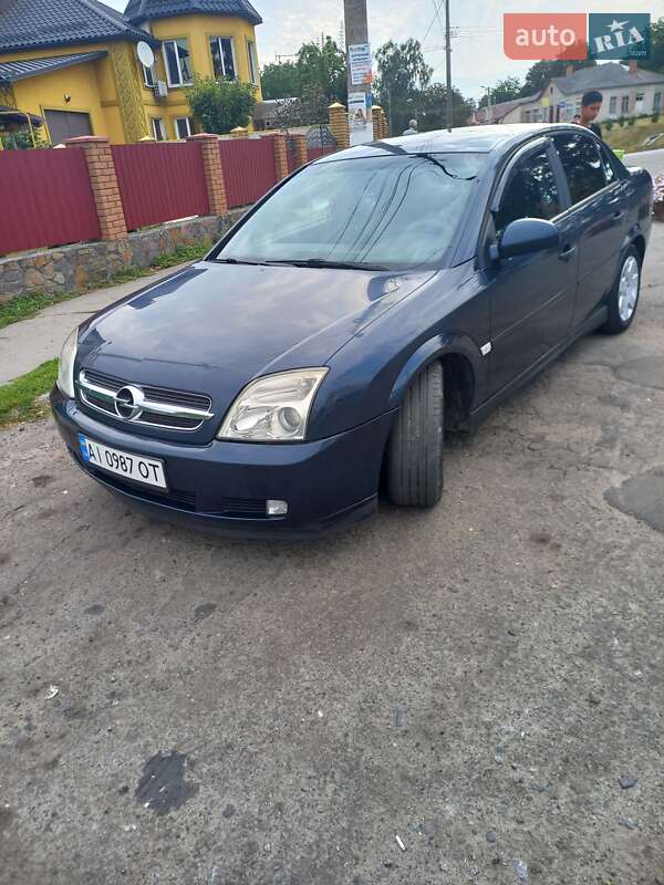 Седан Opel Vectra 2003 в Оратові