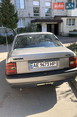Седан Opel Vectra 1992 в 