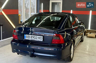 Лифтбек Opel Vectra 1999 в Виннице