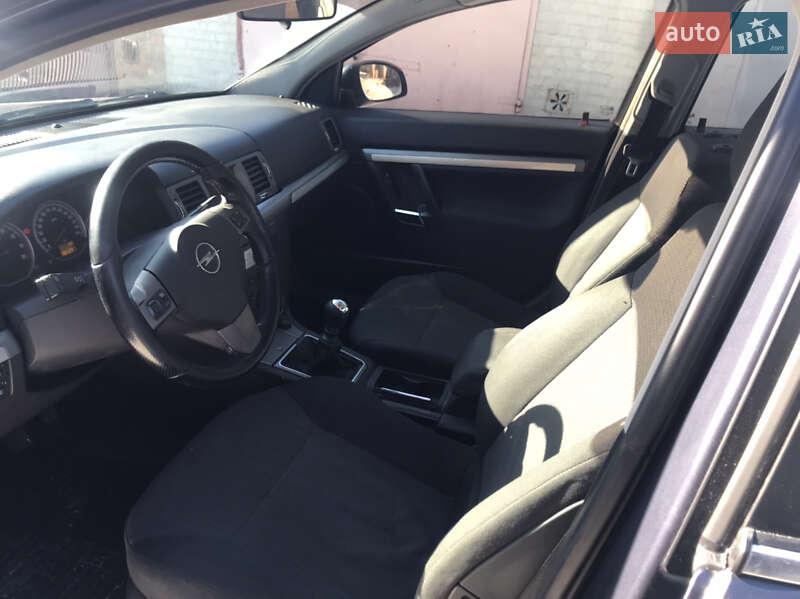 Седан Opel Vectra 2007 в Прилуках фото 10 Седан Opel Vectra 2007 в Прилуках