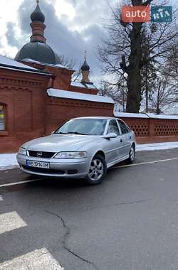 Лифтбек Opel Vectra 1999 в Виннице