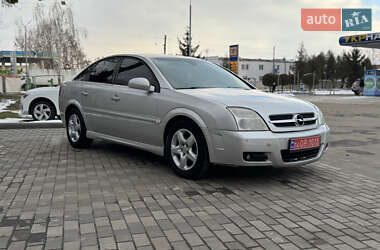 Лифтбек Opel Vectra 2003 в Лубнах